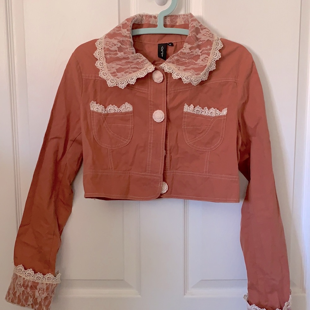 Crop cute jacket by Onjet